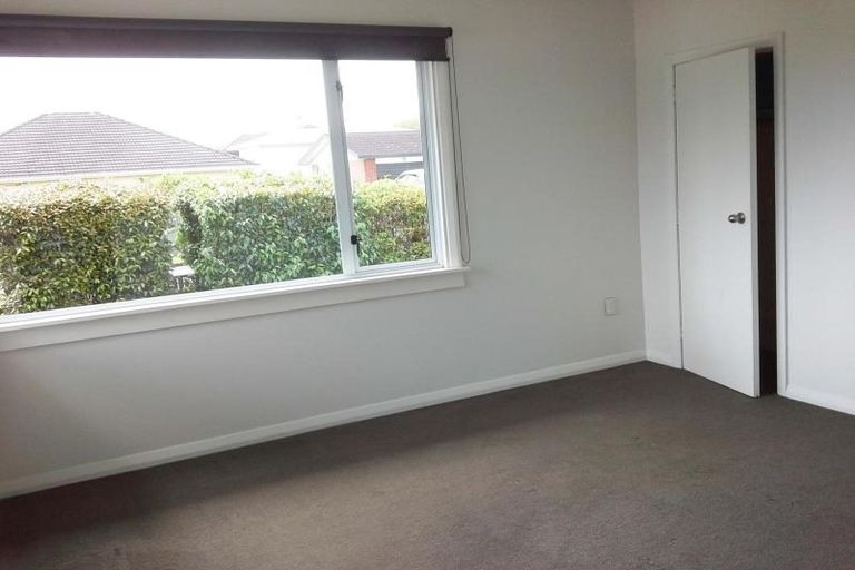 Photo of property in 2 Wilton Street, Westown, New Plymouth, 4310