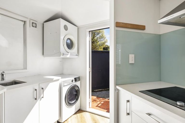 Photo of property in 2/23 Box Hill, Khandallah, Wellington, 6035