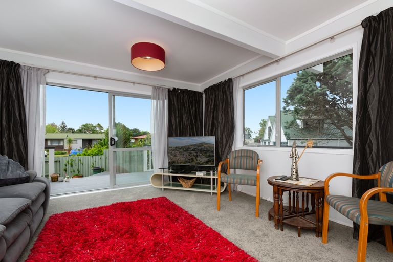 Photo of property in 16 Pandora Place, Welcome Bay, Tauranga, 3112