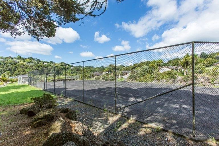 Photo of property in 11 Taiko Street, Horahora, Whangarei, 0110