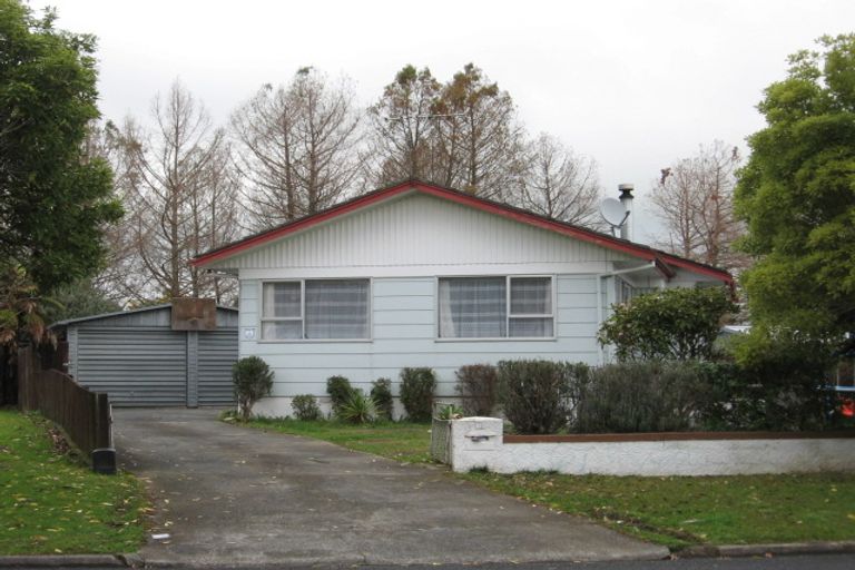 Photo of property in 23 Fairdale Avenue, Red Hill, Papakura, 2110