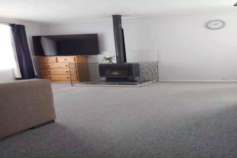 Photo of property in 20a Okoroire Street, Tirau, 3410