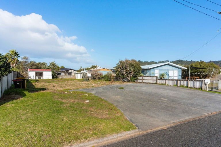 Photo of property in 210 Hauturu Street, Whangamata, 3620