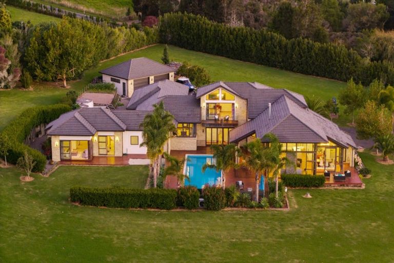 Photo of property in 49 Durey Road, Dairy Flat, Albany, 0792