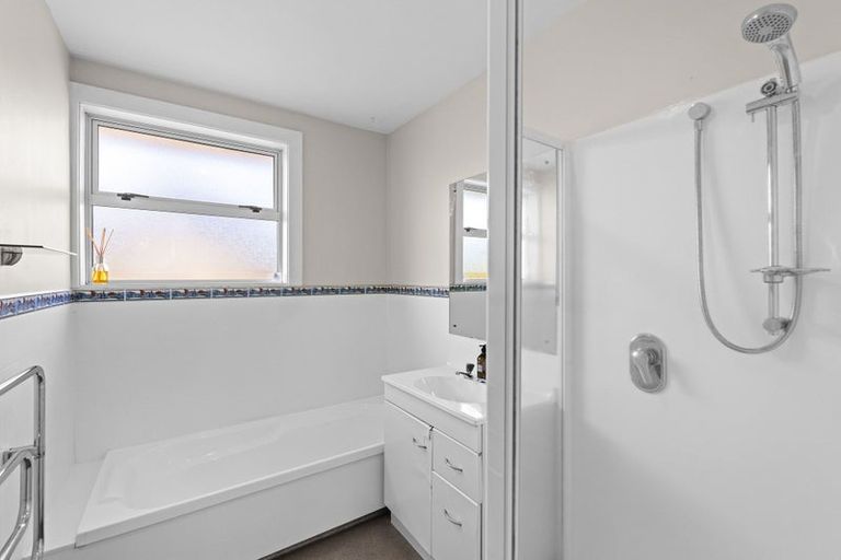 Photo of property in 39 Martbern Crescent, Bishopdale, Christchurch, 8053