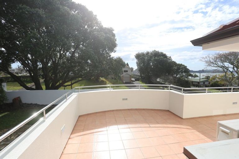 Photo of property in 58 Harvey Street, Waipahihi, Taupo, 3330