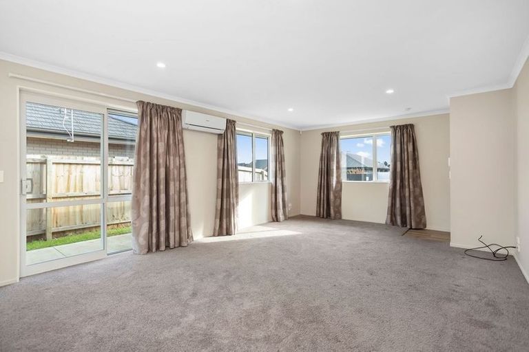 Photo of property in 8 Hurutini Way, Halswell, Christchurch, 8025