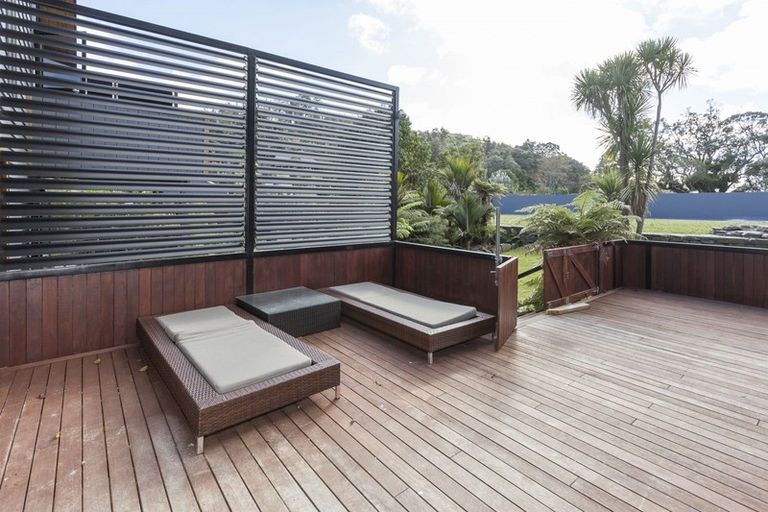 Photo of property in 5 Rewa Rewa Valley, Tairua, 3508