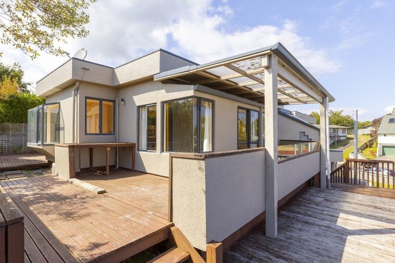 Photo of property in 39 Saint James Street, Richmond Heights, Taupo, 3330