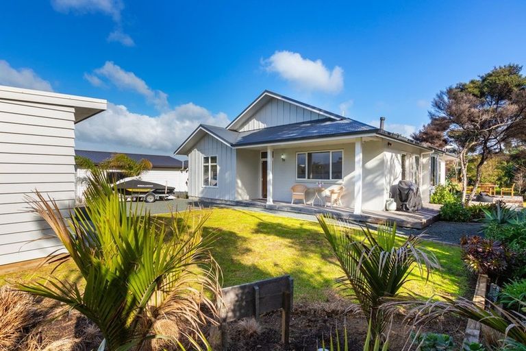 Photo of property in 8a Quail Way, Mangawhai Heads, Mangawhai, 0505