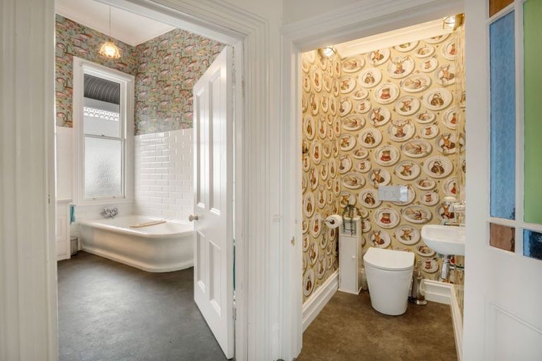 Photo of property in 19 Wharfe Street, South Hill, Oamaru, 9400