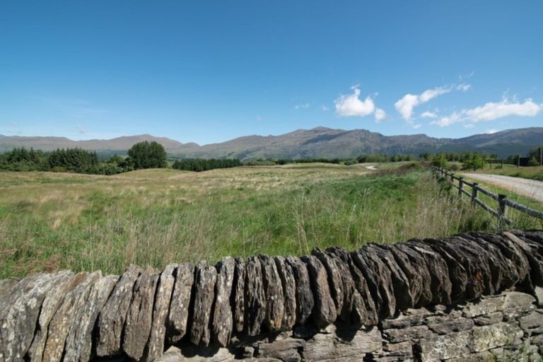 Photo of property in 93a Slope Hill Road, Lake Hayes, Queenstown, 9371