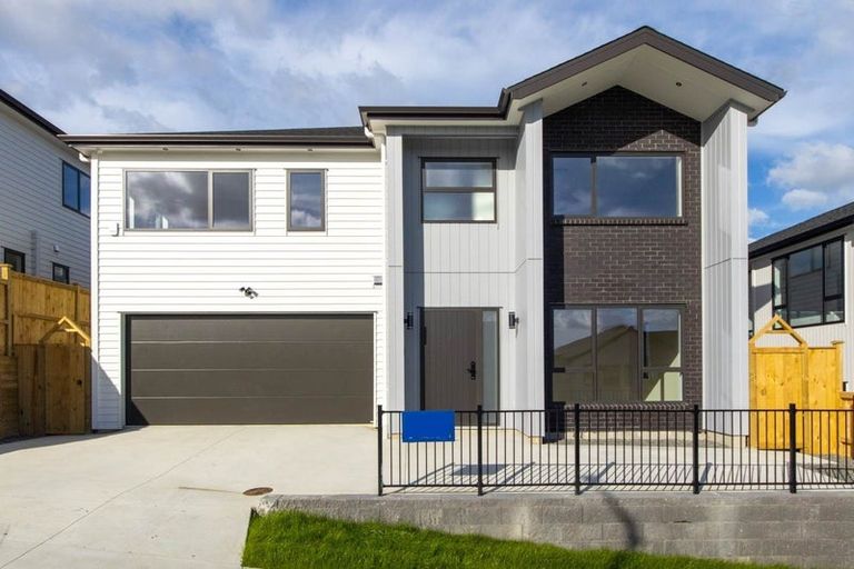 Photo of property in 34 Hauhake Road, Flat Bush, Auckland, 2019
