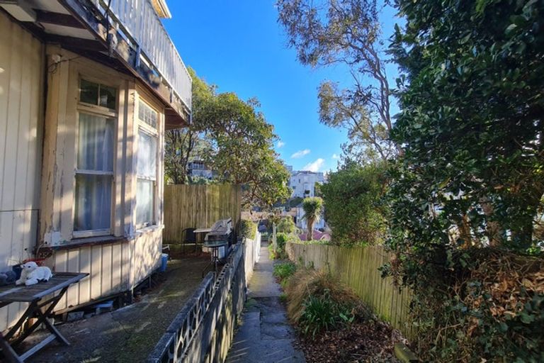 Photo of property in 25 Hay Street, Oriental Bay, Wellington, 6011