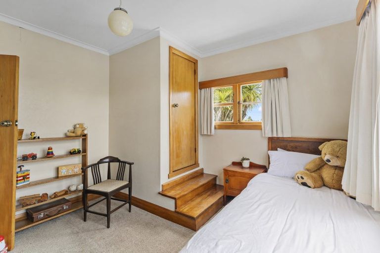 Photo of property in 212 Victoria Avenue, Hokowhitu, Palmerston North, 4410