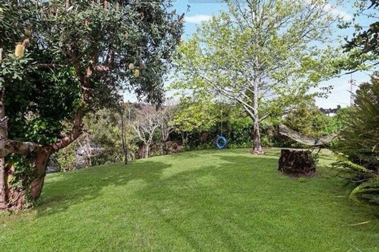 Photo of property in 69 Balmain Road, Birkenhead, Auckland, 0626