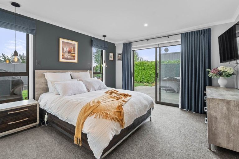 Photo of property in 21 Tuscan Lane, Martinborough, 5711