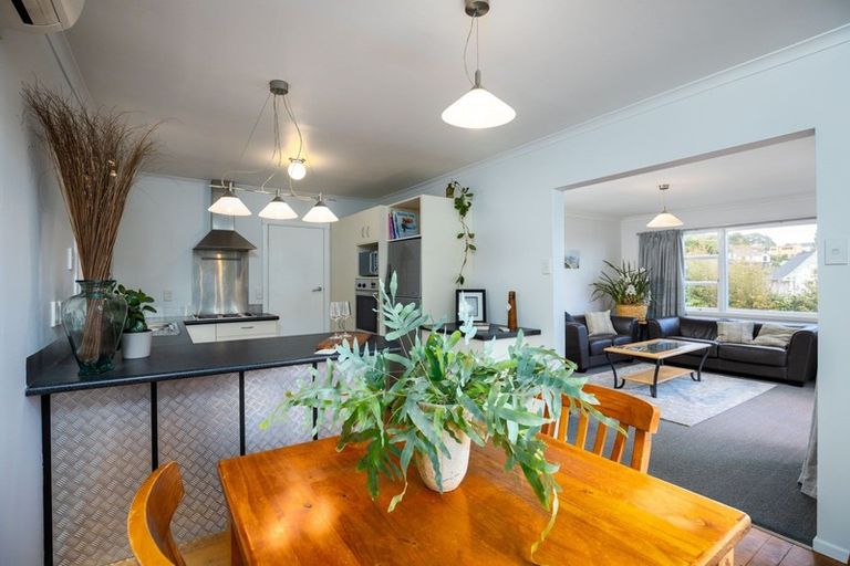 Photo of property in 75 Cutfield Road, New Plymouth, 4310