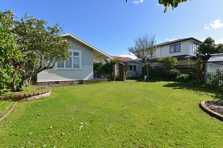 Photo of property in 11 Birch Street, Hutt Central, Lower Hutt, 5010