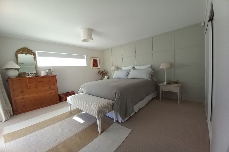 Photo of property in 7 Graham Grove, Waikanae, 5036