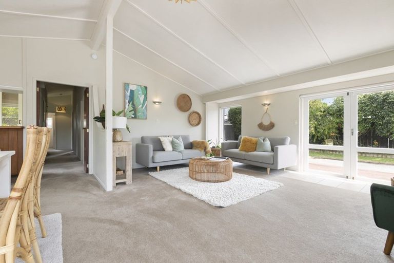 Photo of property in 361 Otumoetai Road, Otumoetai, Tauranga, 3110