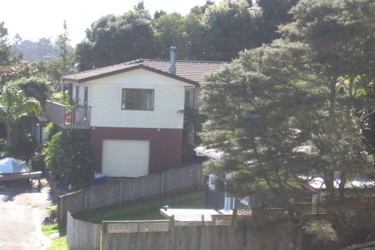 Photo of property in 23 Wallace Road, Ranui, Auckland, 0612