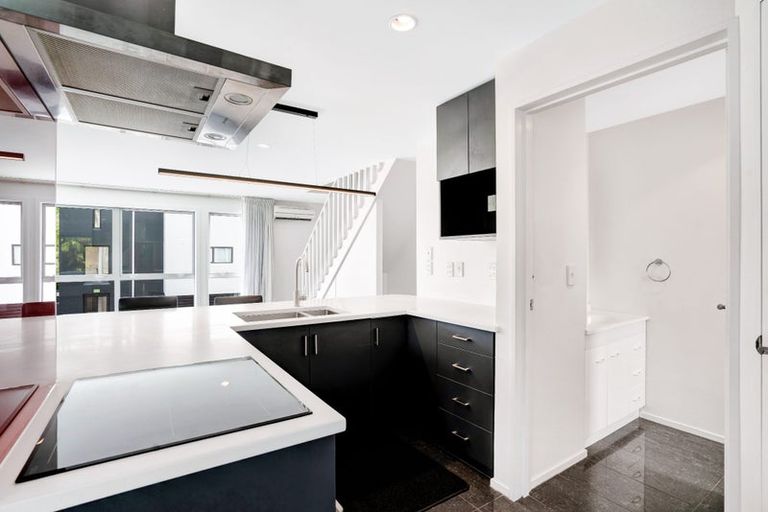 Photo of property in 1/86 Springfield Road, St Albans, Christchurch, 8014