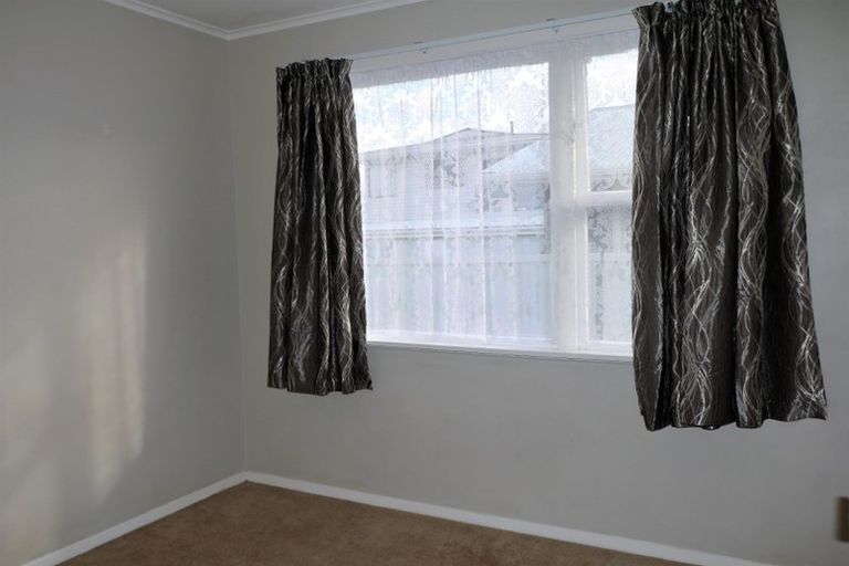 Photo of property in 59 Ebdentown Street, Ebdentown, Upper Hutt, 5018