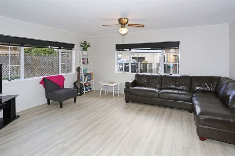 Photo of property in 10b Helvetia Road, Pukekohe, 2120