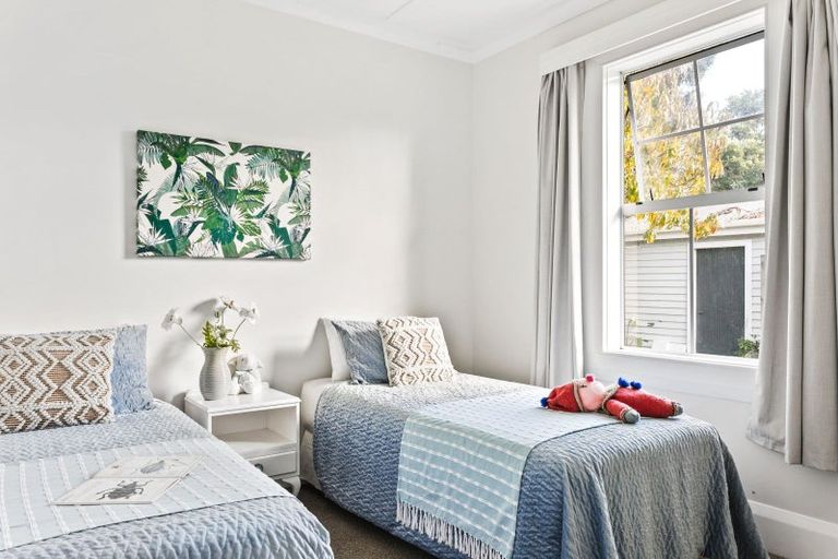 Photo of property in 33 Ropata Street, Kaiti, Gisborne, 4010