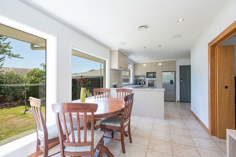 Photo of property in 10 Neale Avenue, Stoke, Nelson, 7011