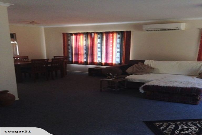 Photo of property in 1090 Kaipara Coast Highway, Kaukapakapa, 0873