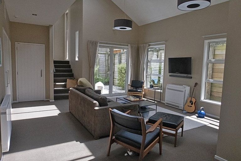 Photo of property in 108a Arthur Street, Dunedin Central, Dunedin, 9016