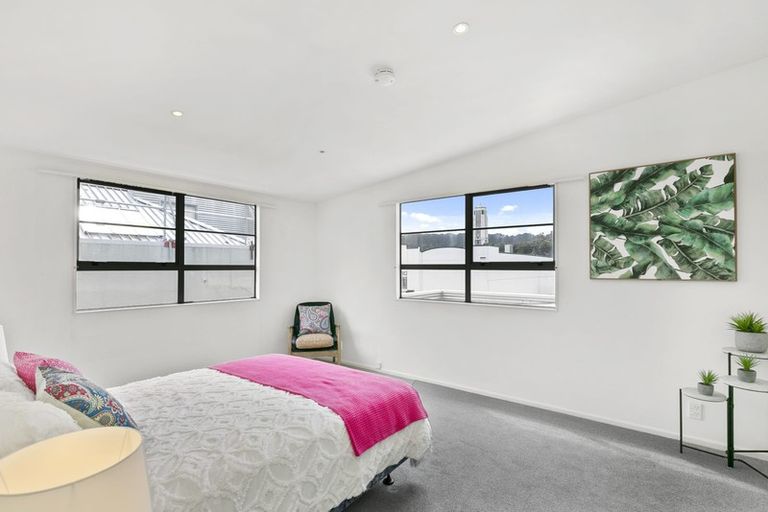 Photo of property in Hopper Street Apartments, 2/20 Hopper Street, Mount Cook, Wellington, 6011