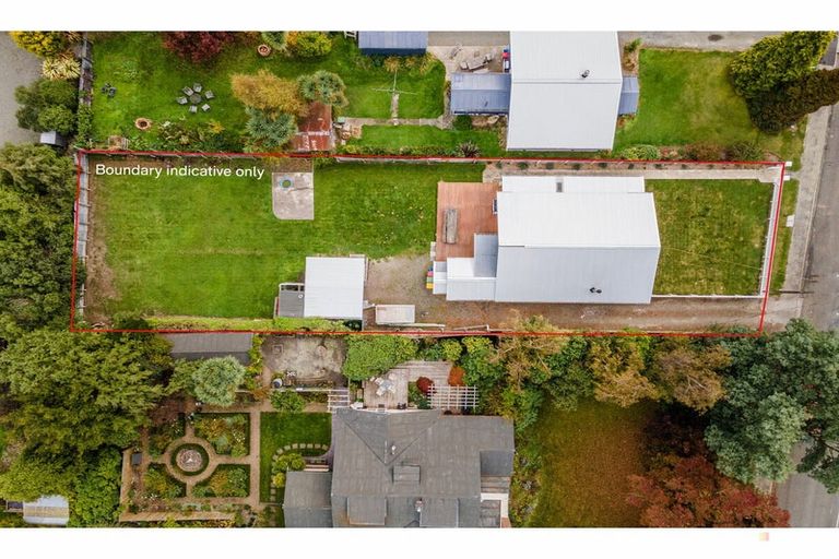 Photo of property in 17 Parsonage Road, Waimate, 7924