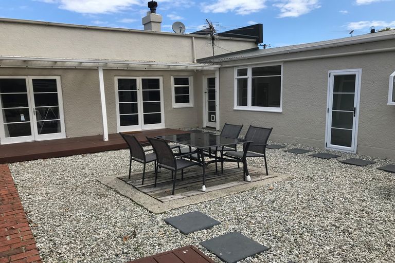 Photo of property in 30 Larkworthy Street, Saint Kilda, Dunedin, 9012