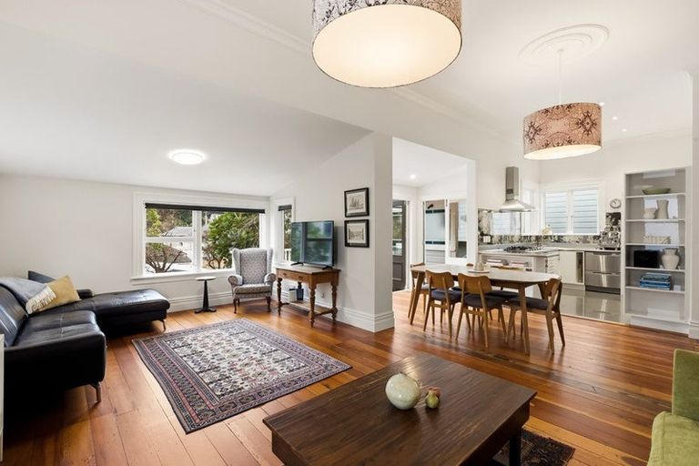 Photo of property in 36 Hamilton Road, Hataitai, Wellington, 6021