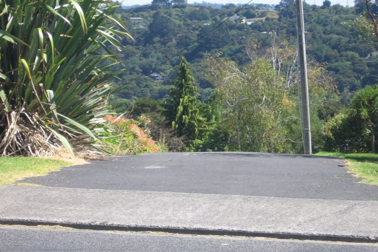 Photo of property in 2/141b Manuka Road, Bayview, Auckland, 0629