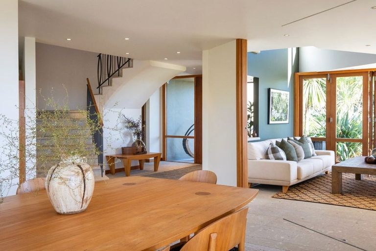 Photo of property in 378 Durham Drive, Havelock North, 4130