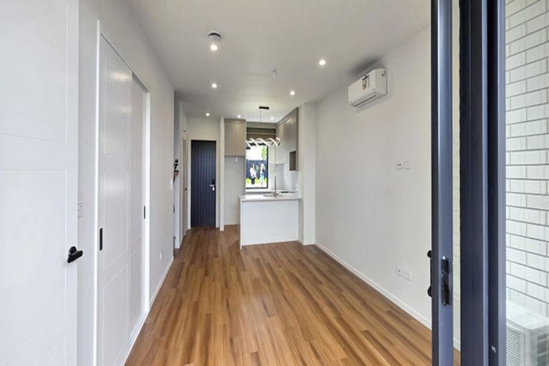 Photo of property in 7/7 Cindy Place, Pakuranga, Auckland, 2010