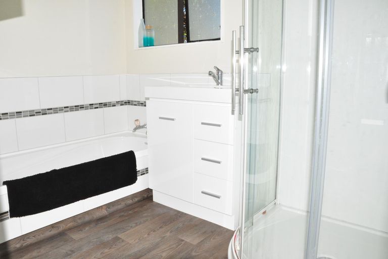 Photo of property in 928 Tennent Drive, Linton, Palmerston North, 4472