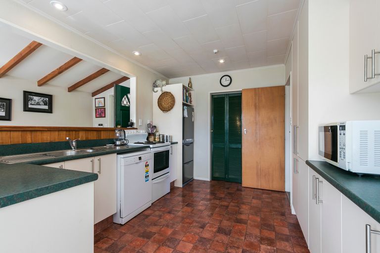 Photo of property in 26 Kingsley Street, Stokes Valley, Lower Hutt, 5019