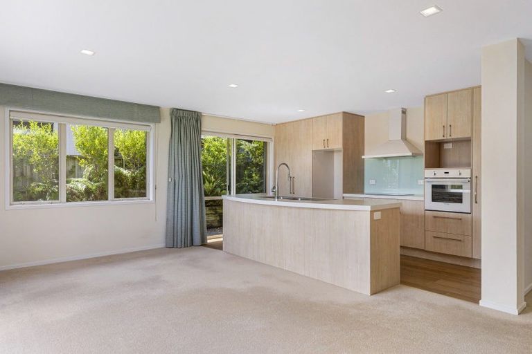 Photo of property in 2 Loloma Way, Wharewaka, Taupo, 3330