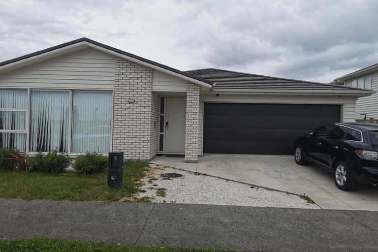 Photo of property in 3 Kanono Road, Takanini, 2110