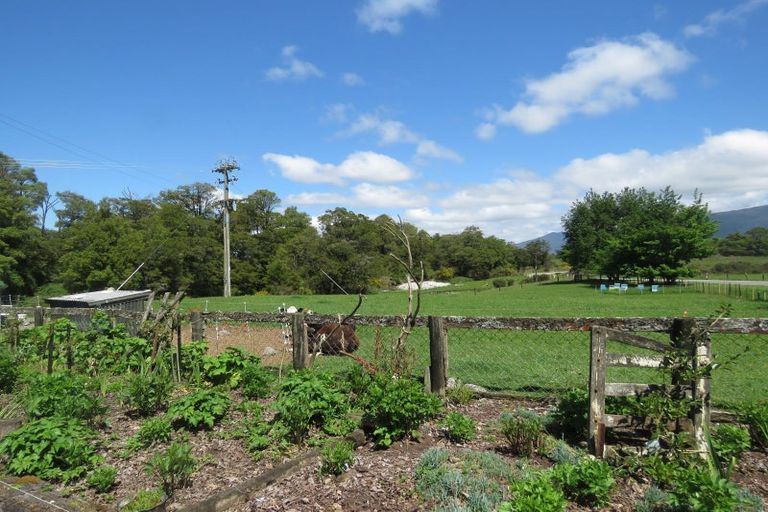 Photo of property in 7 Somerville Road, Mawheraiti, Reefton, 7895