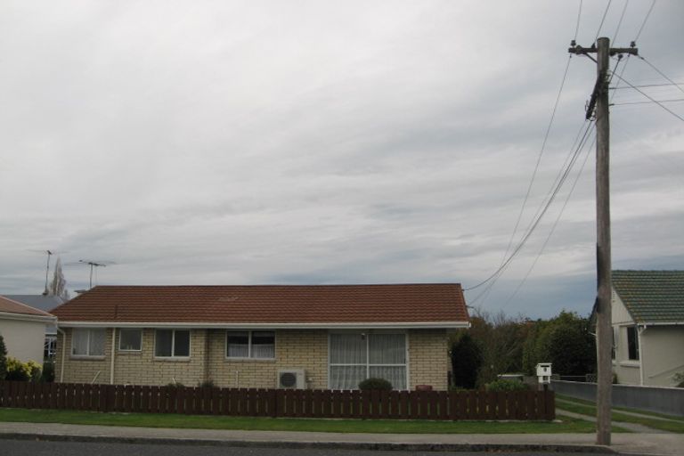 Photo of property in 1 Naish Street, Balclutha, 9230