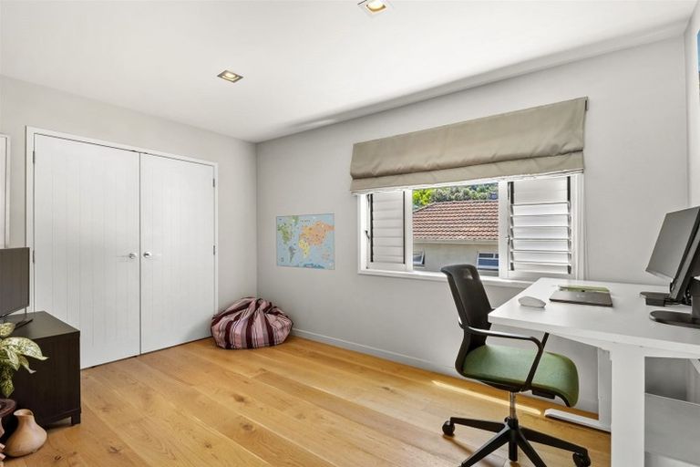 Photo of property in 96a Anzac Street, Takapuna, Auckland, 0622