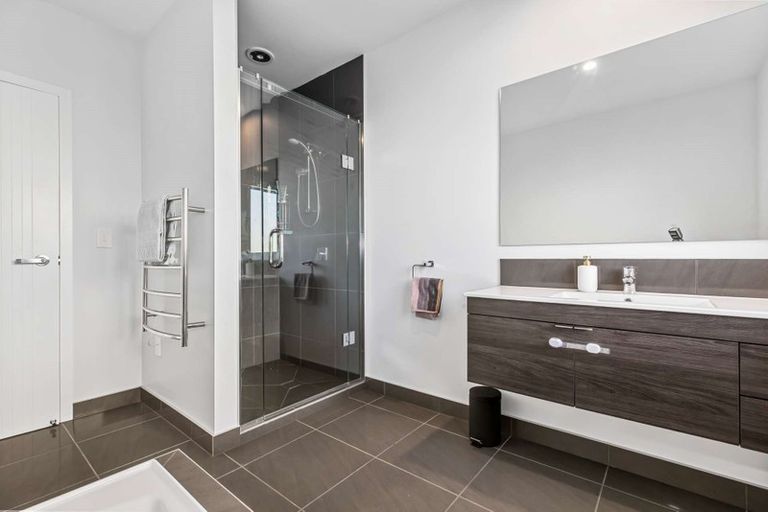 Photo of property in 106 Isabella Drive, Pukekohe, 2120