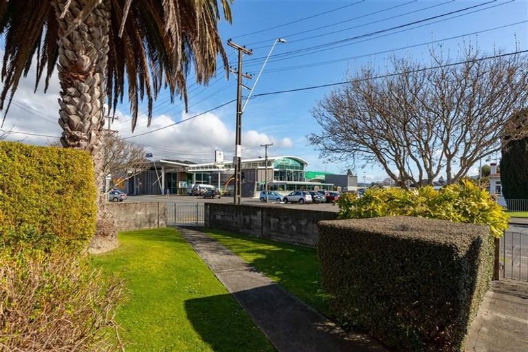 Photo of property in 22 Logan Street, Ebdentown, Upper Hutt, 5018