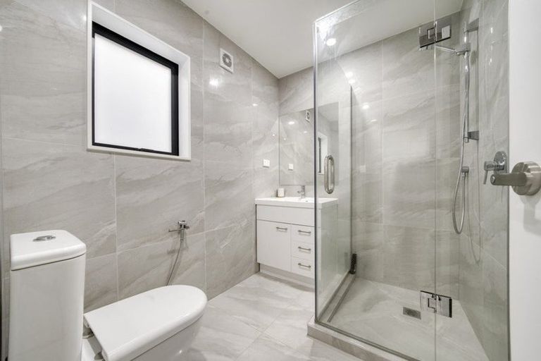 Photo of property in 14a Cairnsvale Rise, Manurewa, Auckland, 2105